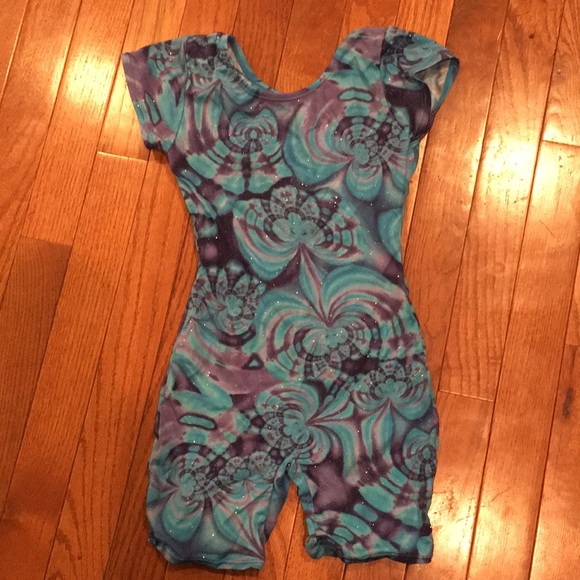 Lot of four gymnastics bodysuits. - Picture 5 of 5